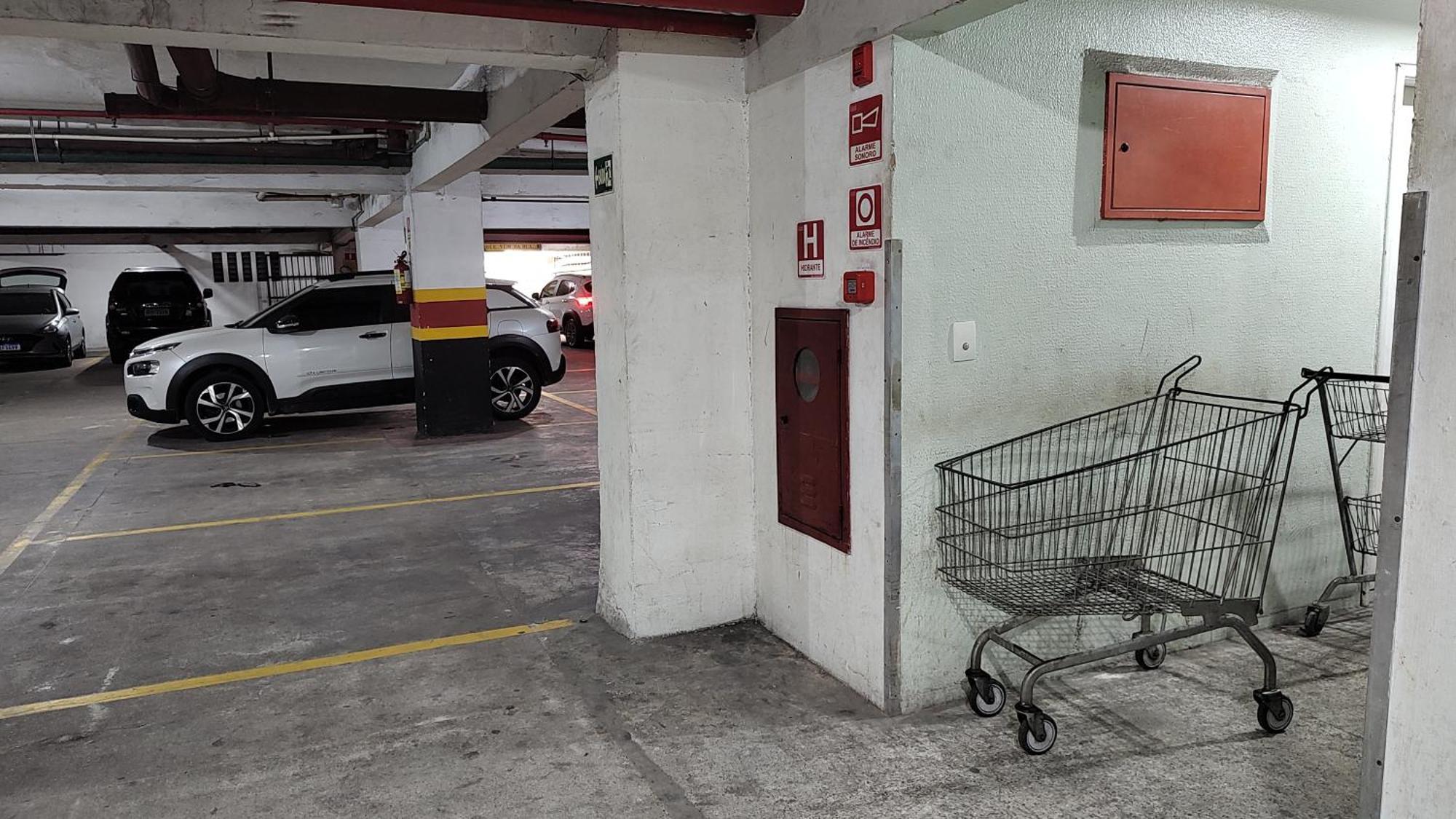 Lindo Flat Meireles 203 Pertinho Beira Mar フォルタレザ エクステリア 写真